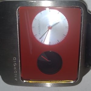 Very Rare, Ultra Vintage and highly collectable Android watch ( needs battery)